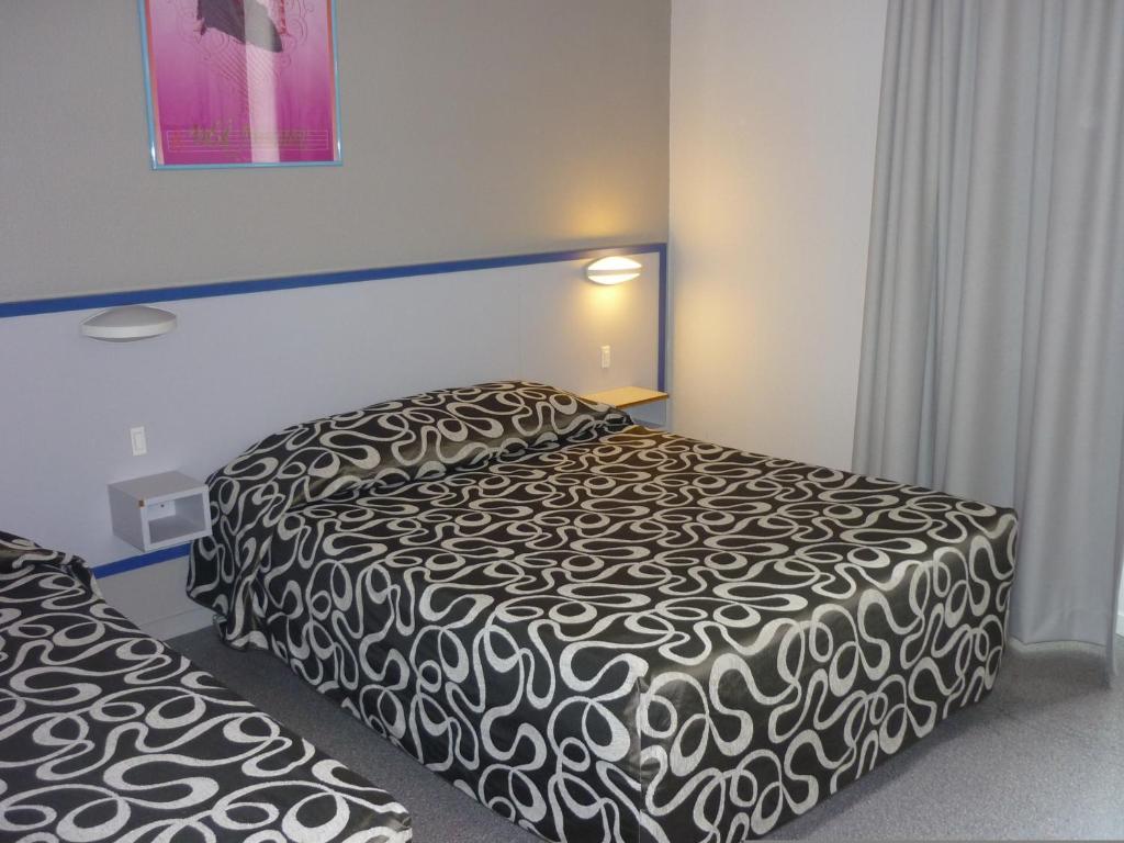 Hotel Entre 2 Mers Proche Bordeaux Carbon-Blanc Kamer foto